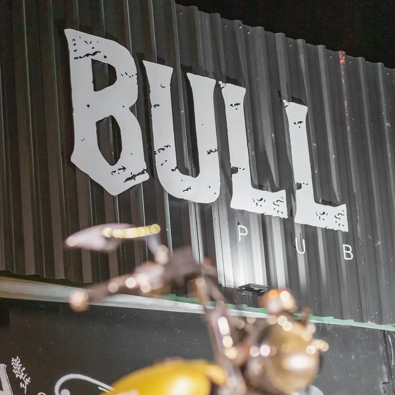 Logo BULL PUB BAR