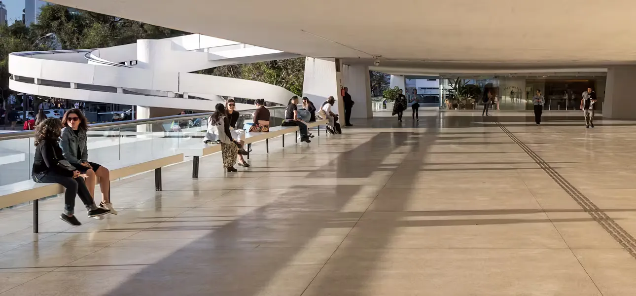 Museu Oscar Niemeyer - MON