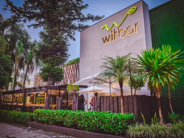 Wit Bar